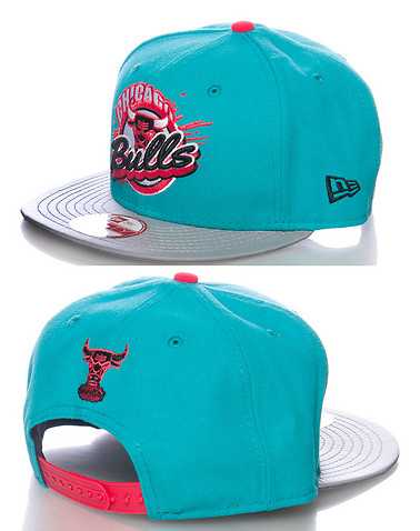 NEW ERA MENS Medium Green Accessories / Caps Snapback One Size