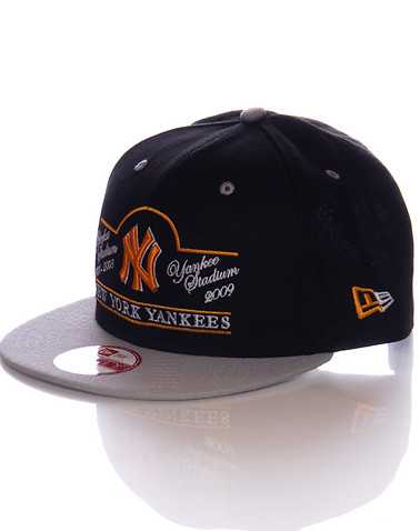 NEW ERA MENS Black Accessories / Caps Snapback One Size
