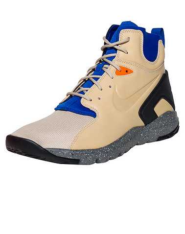NIKE SPORTSWEAR MENS Natural Footwear / Boots