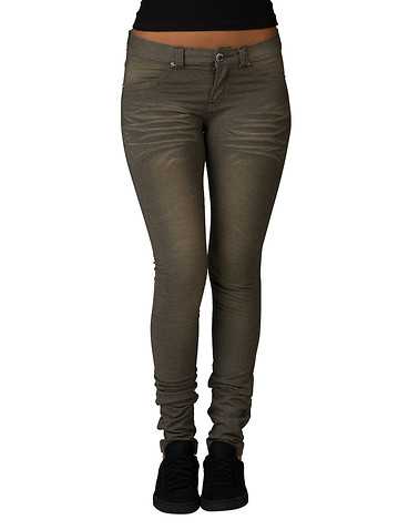 ESSENTIALS WOMENS Medium Green Clothing / Jeans