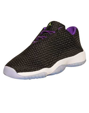 JORDAN GIRLS Black Footwear / Basketball 5.5Y