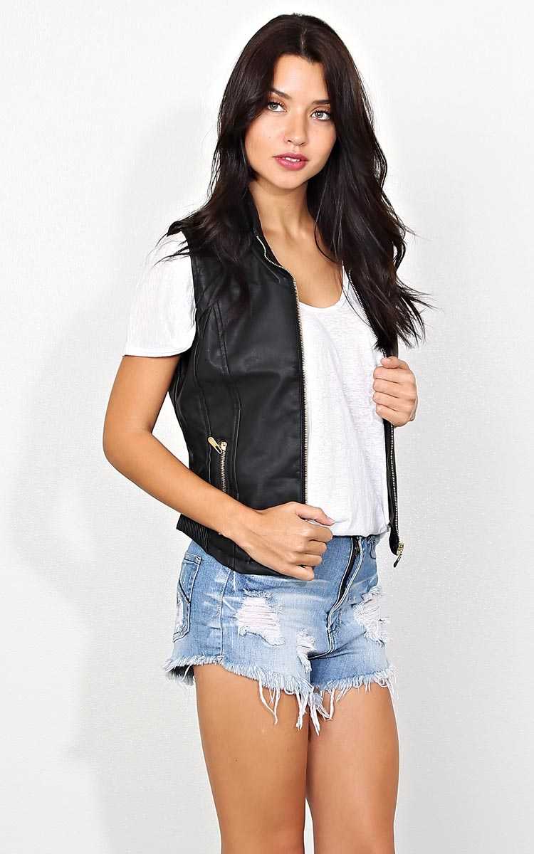 Weekend Rider Faux Leather Vest - LGE - Black in Size Large by Styles For Less