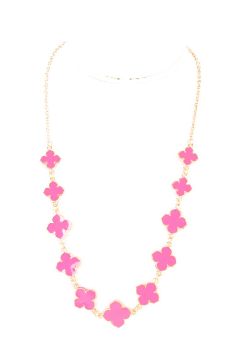 Fuchsia Lacquer Finished Floral Pendants Necklace
