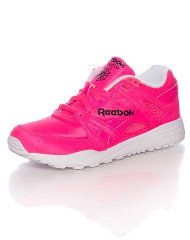 REEBOK WOMENS Pink Footwear / Sneakers 6