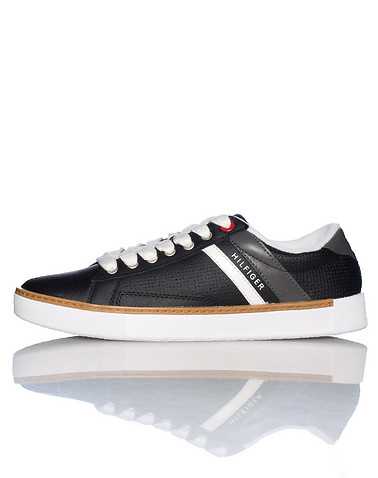 TOMMY HILFIGER MENS Black Footwear / Casual 10