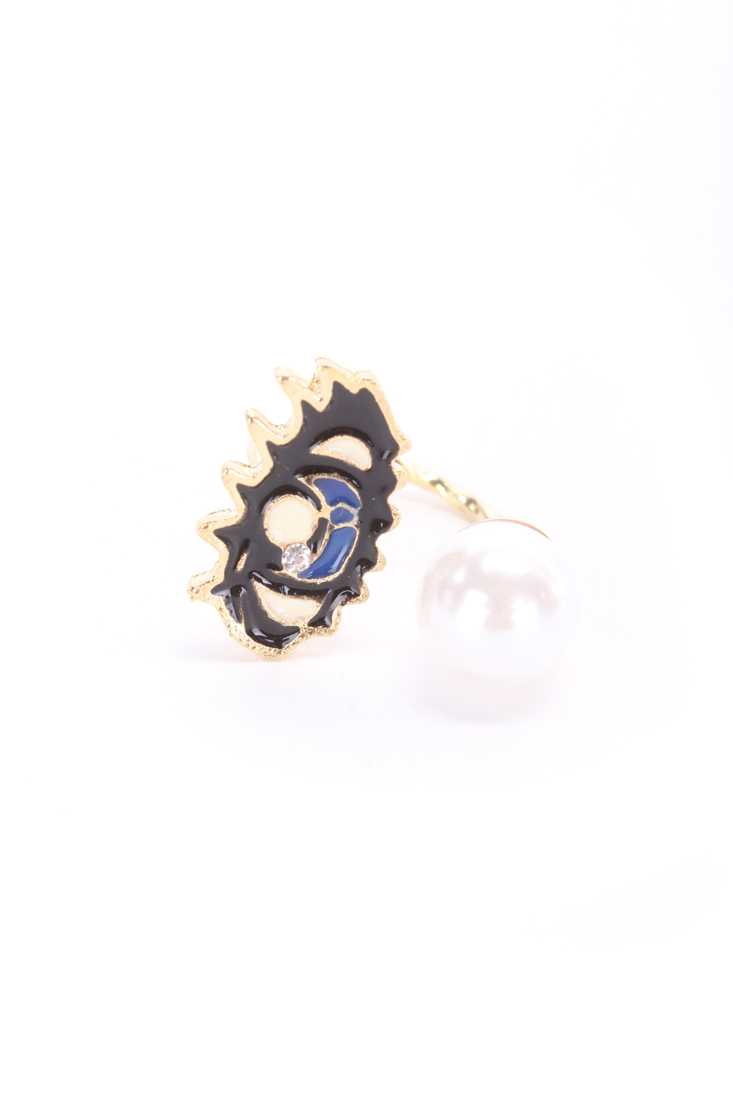 Gold Lacquer Eye Faux Pearl Cuff Ring