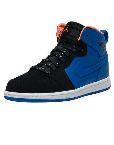 JORDAN BOYS Blue Footwear / Sneakers