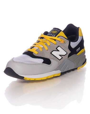 NEW BALANCE MENS Grey Footwear / Sneakers