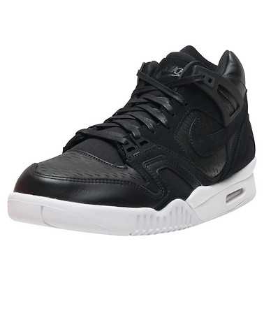 NIKE SPORTSWEAR MENS Black Footwear / Sneakers