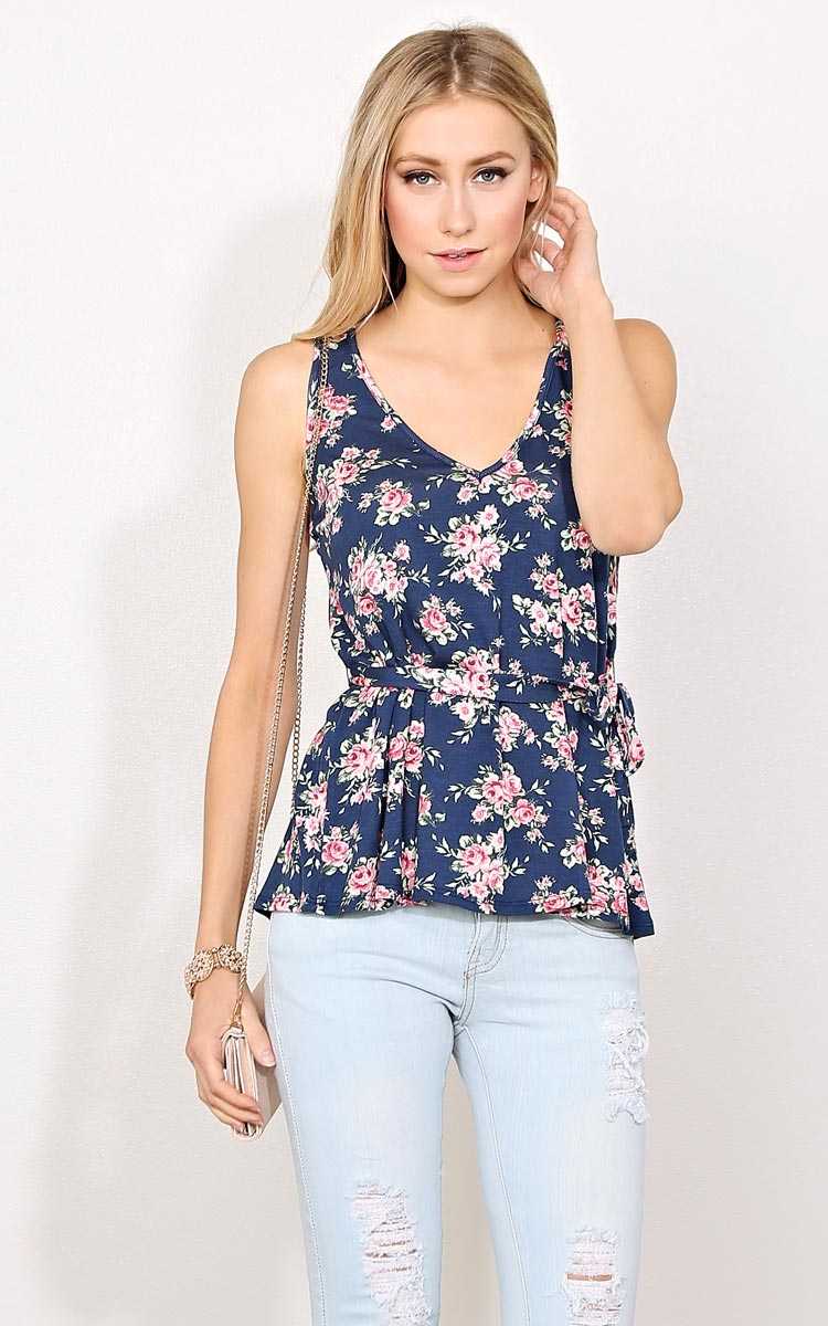 Navy Spring Bouquet Belted Knit Top - XLGE - Navy Combo in Size X-Large by Styles For Less