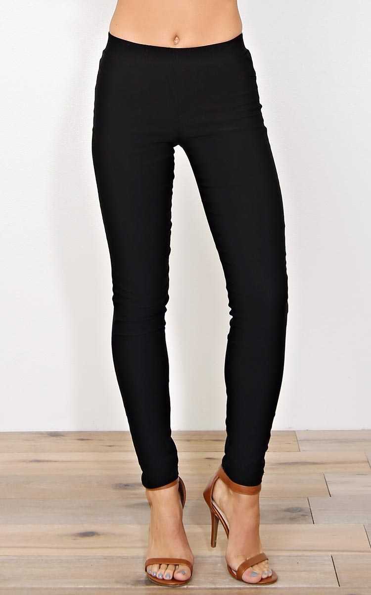 Countdown Solid Knit Jeggings - MED - Black in Size Medium by Styles For Less