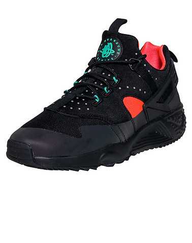 NIKE SPORTSWEAR MENS Black Footwear / Sneakers