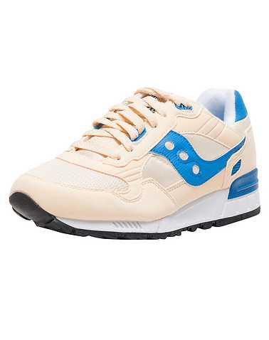 SAUCONY WOMENS Medium Beige Footwear / Sneakers