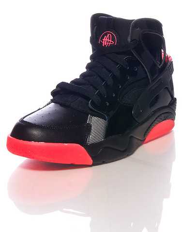 NIKE BOYS Black Footwear / Sneakers