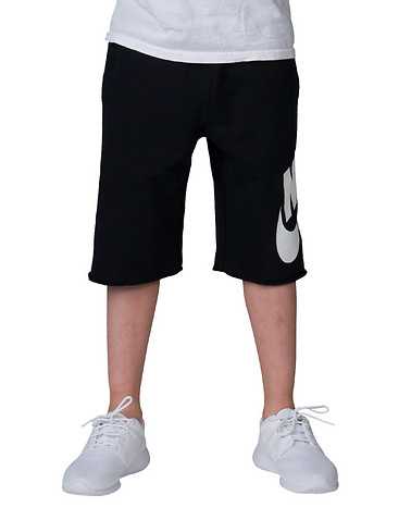 NIKE BOYS Black Clothing / Athletic Shorts