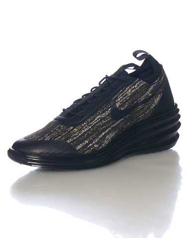 NIKE SPORTSWEAR WOMENS Black Footwear / Sneakers 10