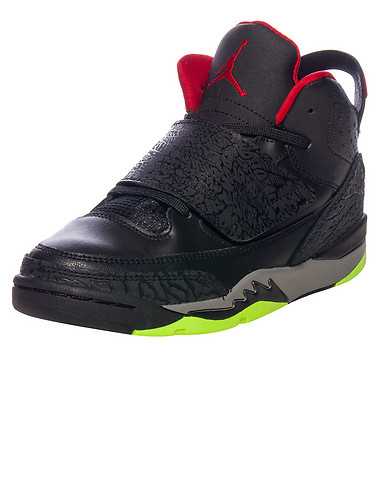 JORDAN BOYS Black Footwear / Sneakers 2Y