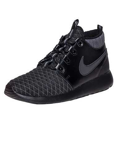 NIKE GIRLS Black Footwear / Boots 6Y
