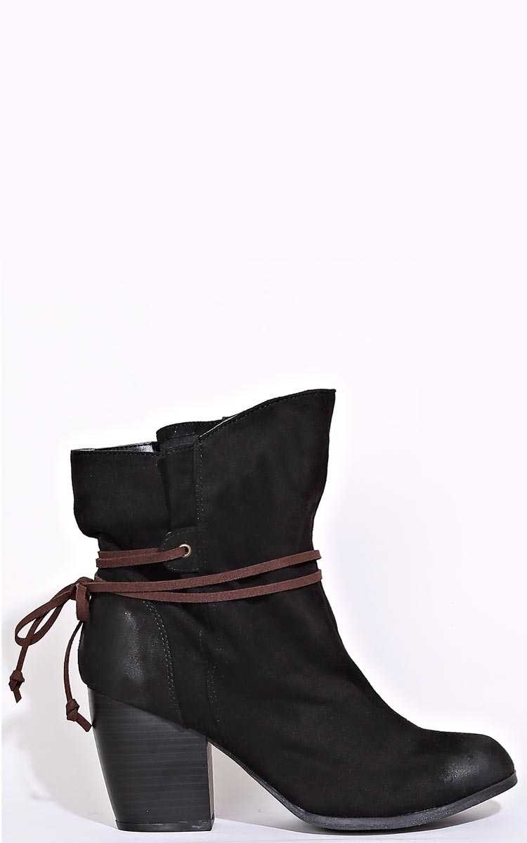 QUPID Pioneer Ankle Boots - Black in Size 6 by Styles For Less