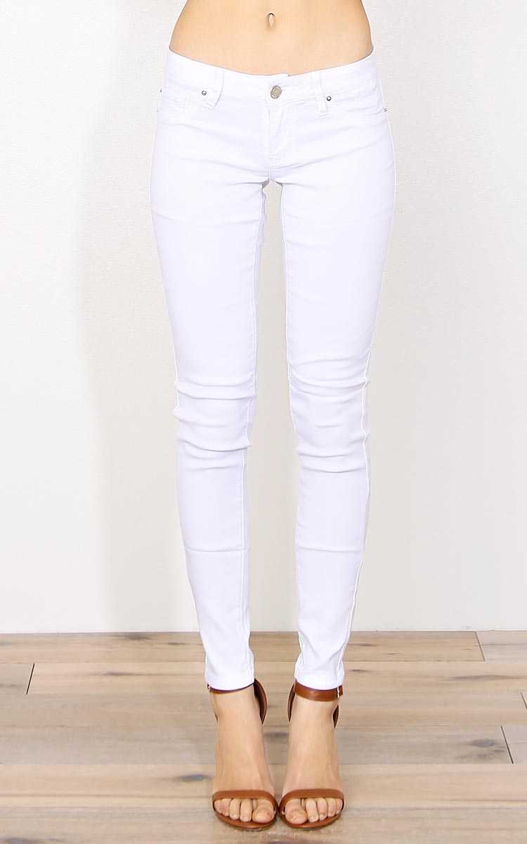 YMI Hyperstretch Crisp Jeggings - White in Size by Styles For Less