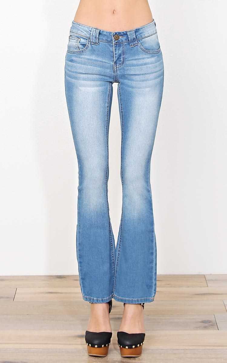 Paris Blues Light Wash Butt Lifting Jeans - Med Wash in Size 7 by Styles For Less