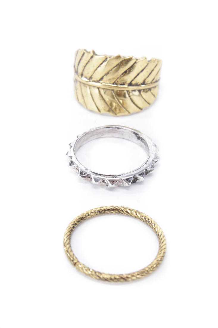 Gold Leaf Textured Studded Ring Set