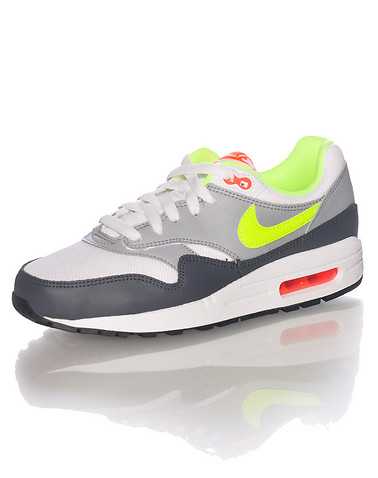 NIKE BOYS Grey Footwear / Sneakers