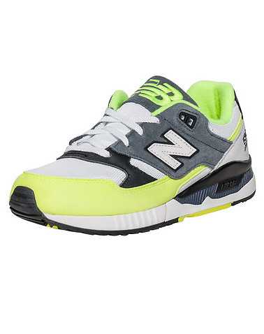 NEW BALANCE WOMENS Yellow Footwear / Sneakers