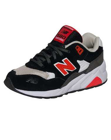 NEW BALANCE BOYS Black Footwear / Sneakers