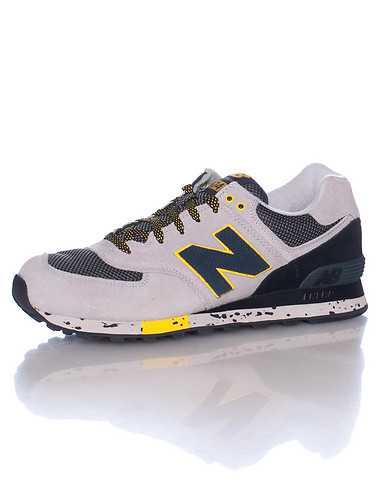 NEW BALANCE MENS Grey Footwear / Sneakers 10