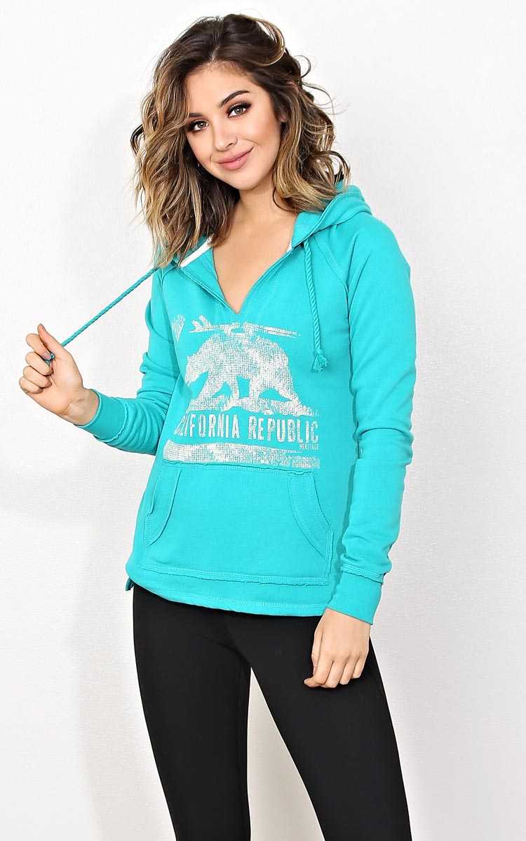 CALIFORNIA REPUBLIC HERITAGE Pullover - - Green in Size by Styles For Less