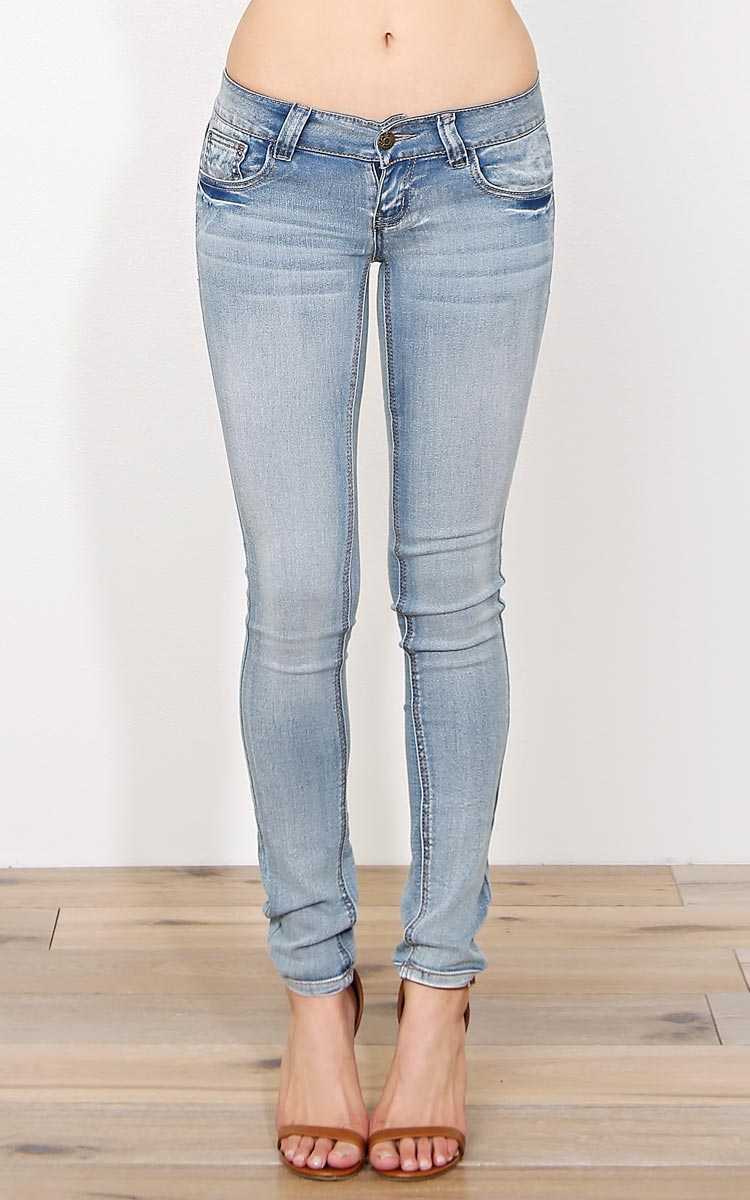 Paris Blues Casey Skinny Jeans - Lt Wash in Size by Styles For Less