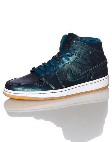 JORDAN MENS Blue Footwear / Sneakers