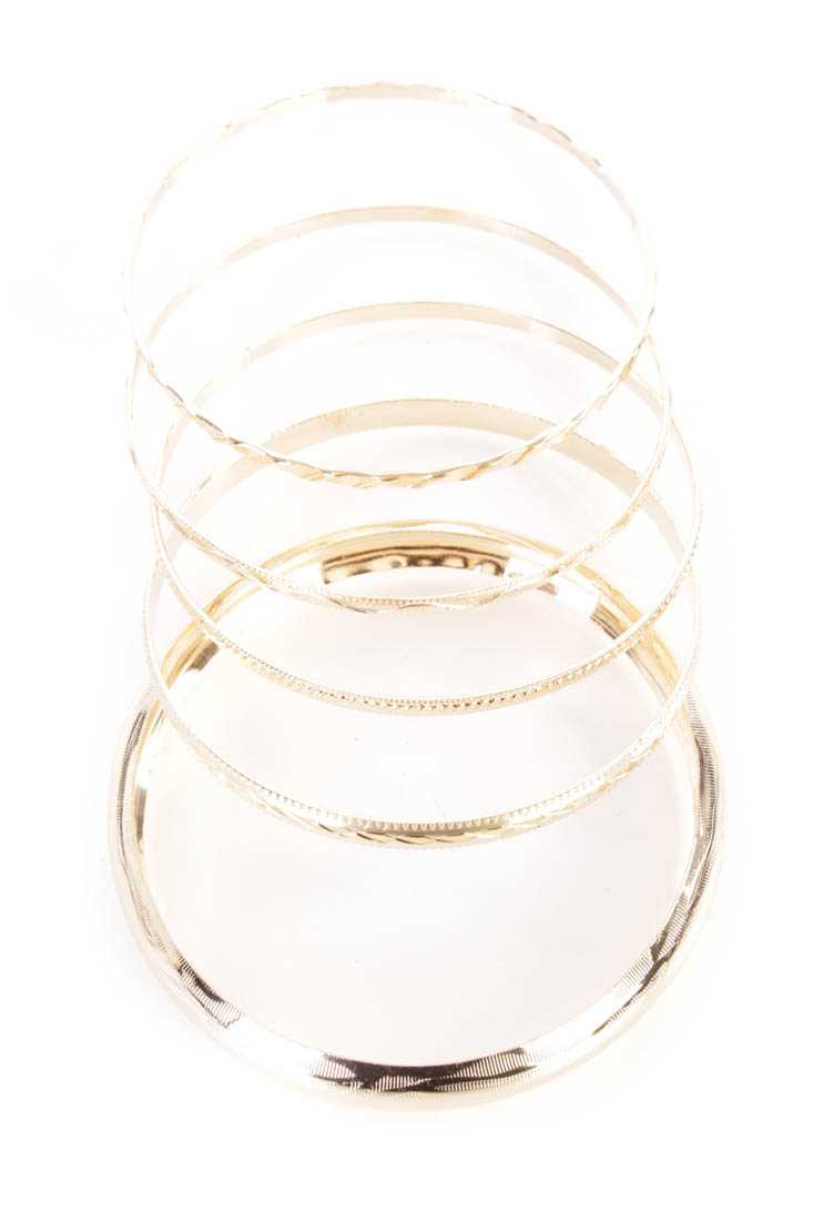 Gold Carve Detail Bangle Set
