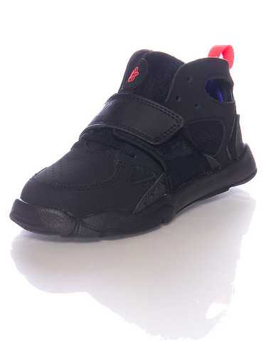 NIKE BOYS Black Footwear / Sneakers 4C