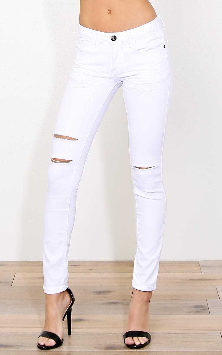 MACHINE Iris Denim Skinny Jeans - White Denim in Size by Styles For Less