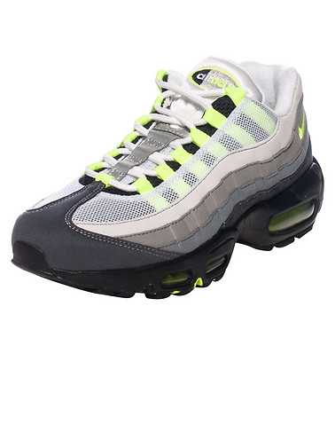 NIKE WOMENS Grey Footwear / Sneakers 6.5