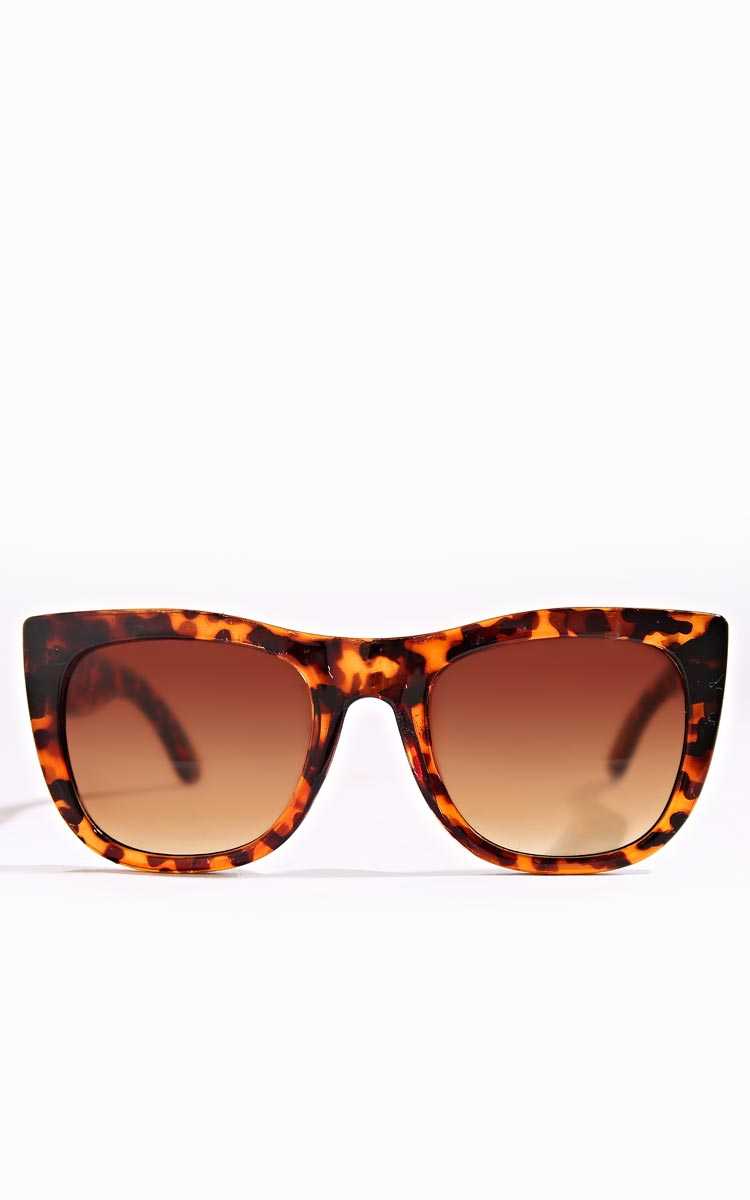 Hannah Tortoise Cateye Sunglasses - N/S - TORT by Styles For Less