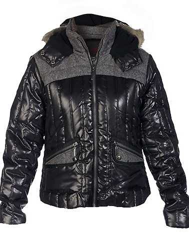 ESSENTIALS WOMENS Black Clothing / Heavy Jackets M
