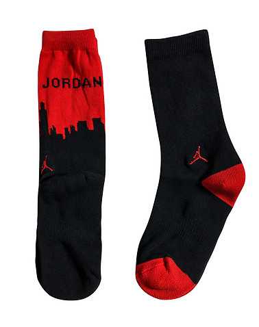JORDAN BOYS Red Accessories / Socks 9-11