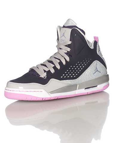 JORDAN BOYS Purple Footwear / Sneakers 5Y