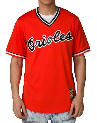 MAJESTICENS Orange Clothing / Tops