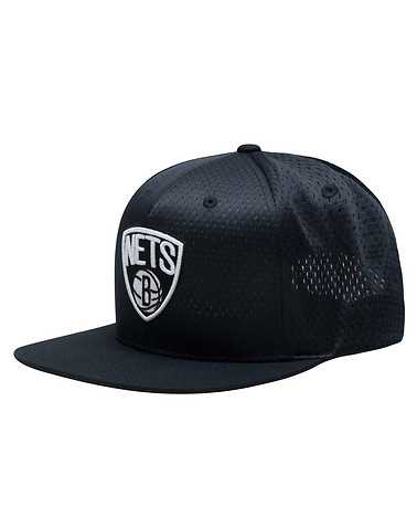 MITCHELL AND NESS MENS Black Accessories / Caps Snapback ONES