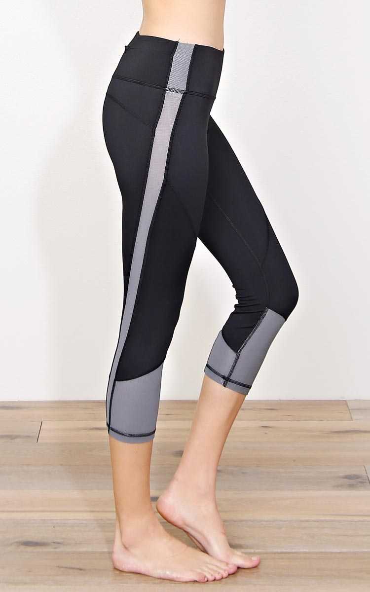 Run Through Knit Performance Leggings - XLGE - in Size X-Large by Styles For Less