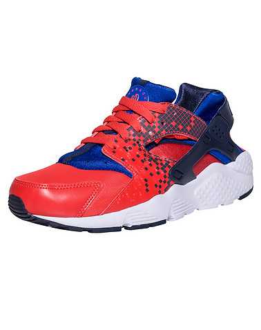 NIKE BOYS Red Footwear / Sneakers