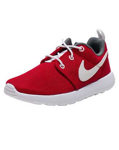 NIKE BOYS Red Footwear / Sneakers