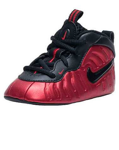 NIKE GIRLS Red Footwear / Sneakers 1C