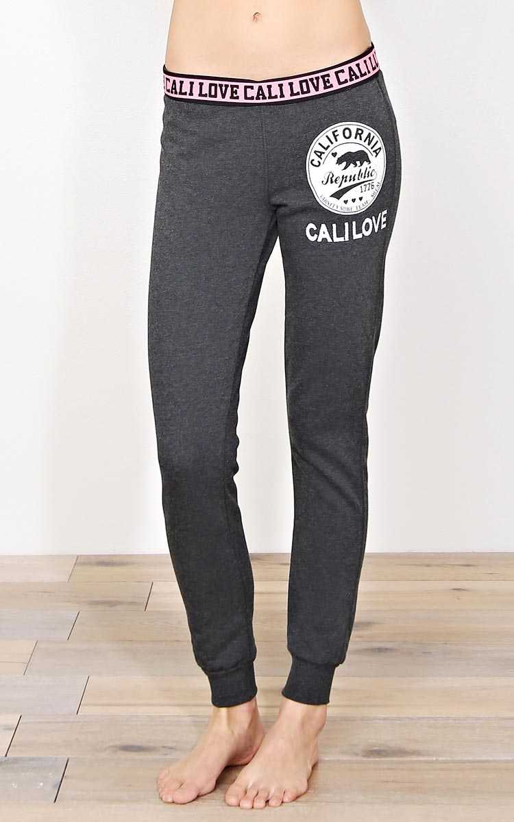 1776 VARSITY SURF TEAM Joggers - SML - Charcoal in Size Small by Styles For Less