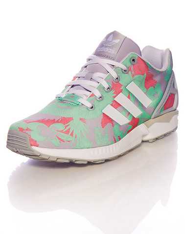 adidas WOMENS Multi-Color Footwear / Sneakers 7.5