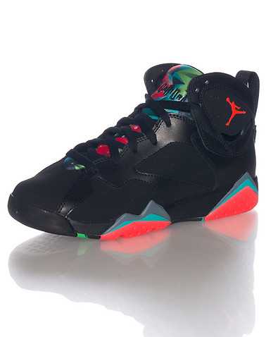JORDAN BOYS Black Footwear / Sneakers 7Y